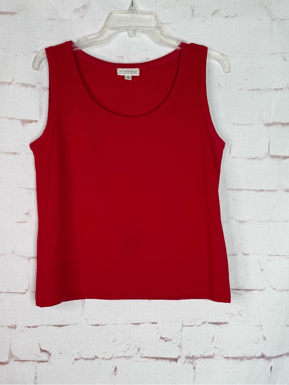 ST. JOHN Sport Santana Knit Red Shell Size Small Scoop Neck Sleeveless Tank - Picture 2 of 14